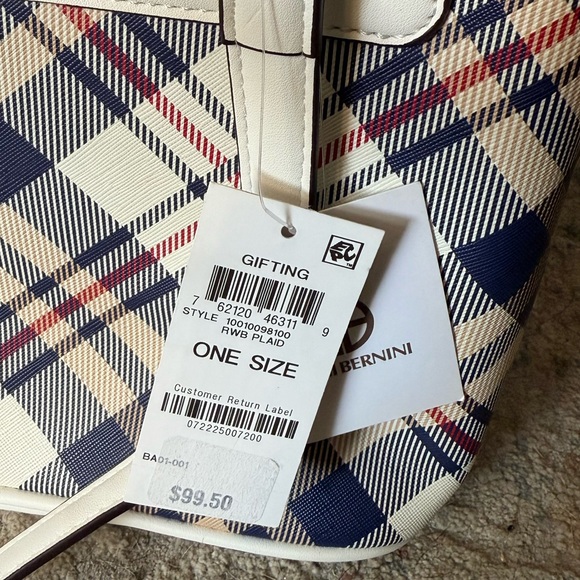 Giani Bernini Saffiano Plaid Tote NWT - Picture 10 of 11